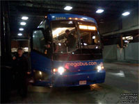 Coach Canada - Trentway-Wagar - Megabus.com 53464 - 2005 MCI J4500