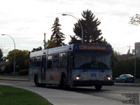 ETS 4142 - 1999 New Flyer D40LF