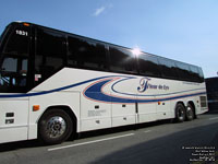 Fleur de lys 1831 - 1997 Prevost H3-41 (ex-Century McMynn 802)