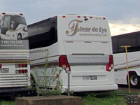 Fleur de Lys 2978 - 2015 Prevost H3-45