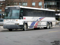 Greyhound Canada 1032 (1998 MCI 102DL3) - New front cap installed 2004 as repair