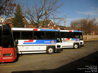 Greyhound Canada 1041 (1998 MCI 102DL3) & L6012