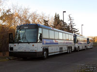 Greyhound Canada 1044 (1998 MCI 102DL3)