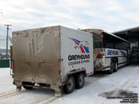 Greyhound Canada 1123 (2000 MCI 102DL3) & GCX 3045