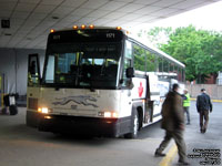 Greyhound Canada 1171 (2001 MCI D4500)