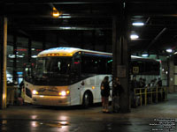 Greyhound Canada 1296 (2006 MCI D4505)