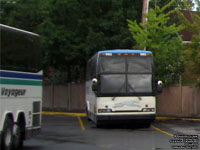 Greyhound Canada 992 (1995 Prevost H3-45)