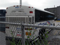 Greyhound Canada L6427 (1999 MCI 102DL3)