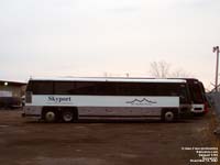 Skyport 1715 - 1989 MCI 102A3