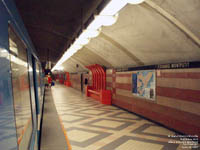 STM - Metro de Montreal - Edouard-Montpetit station - Blue Line