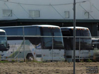 Cantrail 456 - 2008 Prevost H3-45 (Ex-Perimeter Transportation 759) and Cantrail 400