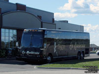 Autobus La Quebecoise 2450 - 2004 Prevost H3-45