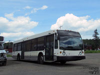 RTCS TUM-17 - 2004 Nova Bus LFS (ex-Autocars des Chutes 04-69, Exx-Coach Canada 4976, nee Transport of Rockland 4976)