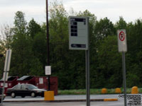 Panneau d'arrt d'autobus CIT Chambly-Richelieu-Carignan bus stop sign