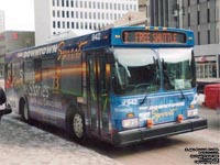 Winnipeg Transit 942 - 2001 New Flyer D30LF