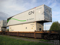 Canadian National - CNRU 238682 and CNRU 5303849