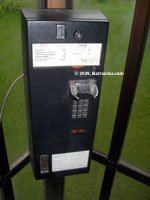 A Cooptel Centurion payphone