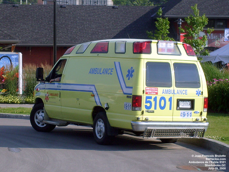 ambulance_estrie5101_2.jpg