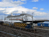 Veendam and Port of Montreal 1003 - RP20BD and Port of Montreal 2009 - GP9 slug (ex-GTW 4530, nee GTW 4930)