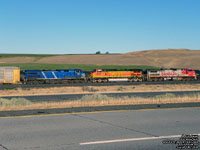 BNSF 670 - C44-9W, BNSF 4822 - C44-9W and CEFX 1024 - AC4000CW