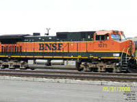 BNSF 1071 - C44-9W