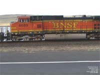 BNSF 4689 - C44-9W