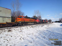 BNSF 6347 - ES44DC