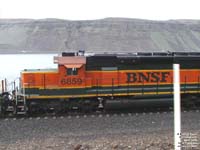 BNSF 6859 - SD40-2 (Re# BNSF 1907 -- nee ATSF 5130)