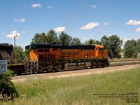 BNSF 7564 - ES44DC