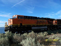 BNSF 7770 - ES44DC (new logo)