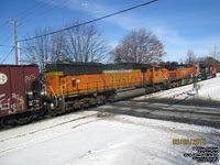 BNSF 8867 - SD70MAC