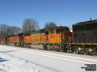 BNSF 8873 - SD70MAC