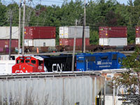 GMTX 2260 - GP38-2 (Ex-LLPX 2223, exx-GTW 6216, nee DTI 216)