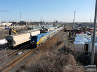 Via Rail 900 (P42DC / Genesis) in Pickering,ON