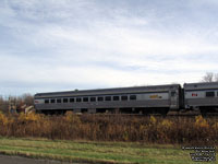 Via Rail 4106 (4100-serie Stainless steel coach: 74 seats) (ex-AMTK 4414, exx-SP 2227, exxx-T&NO 439, nee SP 2366)