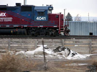 WAMX 4041 - GP40-3 (ex-HLCX 4401,  exx-HLCX 3111, exxx-CR 3093, exxxx-PC 3093, nee NYC 3093)