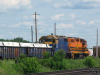 GEXR 3856 - GP38 and QGRY 2008 - GP38