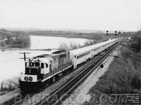 GO Transit 9804 - GP40TC (Sold to AMTK 194 via GOT 504 - nee CN/GOT 604)