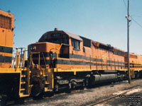 Huron Central 461 - SD45E (ex-HATX 921; ex-SP 7495; nee SP SD45 8825)  (on QGRY)