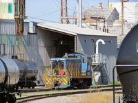 AXLX 7602 - SW1001 (nee Port of Montreal 7602)