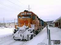 LLPX 3105 (on SLR) - GP40 (Ex-CSXT 9717, exx-CSXT 6587, nee B&O 4012)