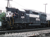 NS NW 4125 - GP38AC (nee NW 4125)