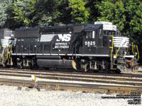 NS 5825 - GP38-3 (ex-NS 7072, nee SOU/CRN GP50 7072)