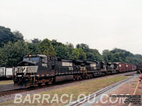 NS 9656 and 9433 - D9-40CW / C40-9W