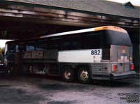 Ontario Northland 882 - 1988 MCI 102A3