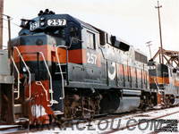 MEC 257 - GP38 (Leased to CDOT 257)