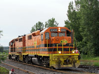 QGRY 2302 - GP39-2C (Ex-VRE RP39-2C V08, ex-CSXT 6841, nee C&O GP40 4086)