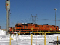 QGRY 2302 - GP39-2C (Ex-VRE RP39-2C V08, ex-CSXT 6841, nee C&O GP40 4086) and QGRY 2300 - GP39-2C (Ex-VRE RP39-2C V04, ex-CSXT 6559, nee C&O GP40 3784)