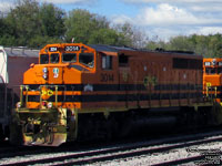 QGRY 3014 - GP40-2LW (ex-HLCX 9480, nee CN 9480)