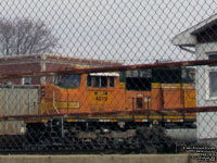 QGRY 4019 - SD70MAC (ex-BNSF 8917)